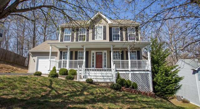 Photo of 33 Amelia Ct, Fredericksburg, VA 22405