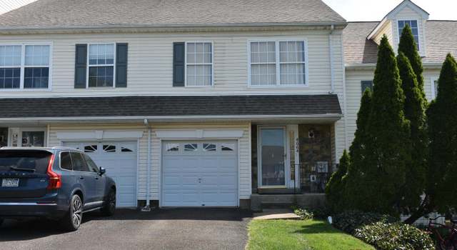 Photo of 4664 Louise Saint Claire Dr, Doylestown, PA 18902