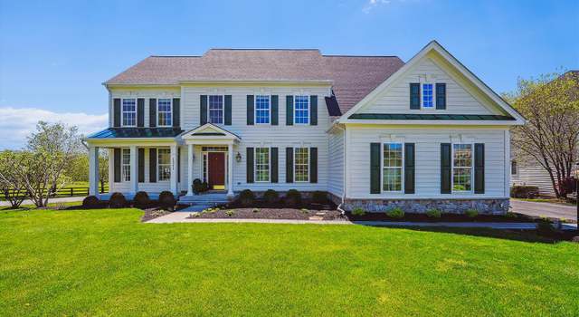 Photo of 18211 Barrow Knoll Ln, Purcellville, VA 20132