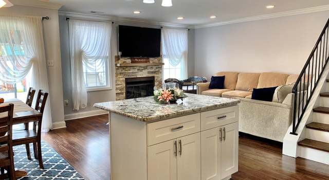 Photo of 17 River Bank Dr, Roebling, NJ 08554