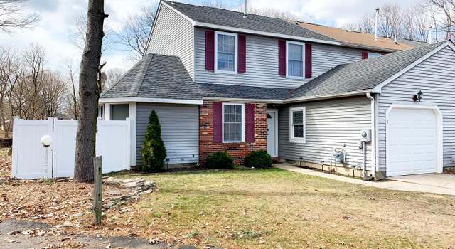 Photo of 17 River Bank Dr, Roebling, NJ 08554
