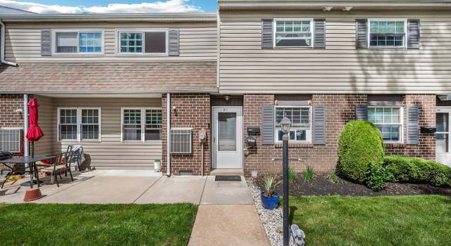Photo of 325 S Warminster Rd Unit D11, Hatboro, PA 19040