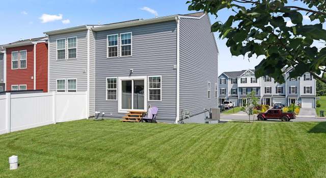 Photo of 92 Ayrshire Dr, Hanover, PA 17331