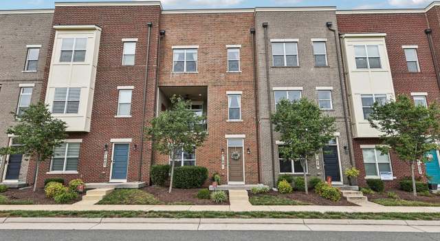 Property at 21081 Ashburn Heights Dr, Ashburn, VA 20148, 4 beds, 3.5 baths