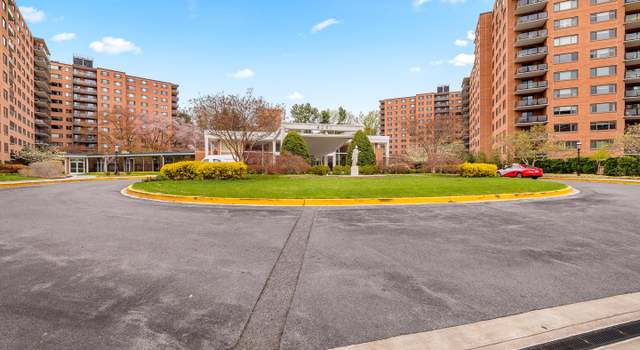 Photo of 4201 Cathedral Ave NW Unit 624W, Washington, DC 20016