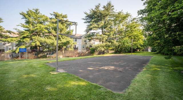 Photo of 4115 Meadowland Ct Unit CT 8, Chantilly, VA 20151