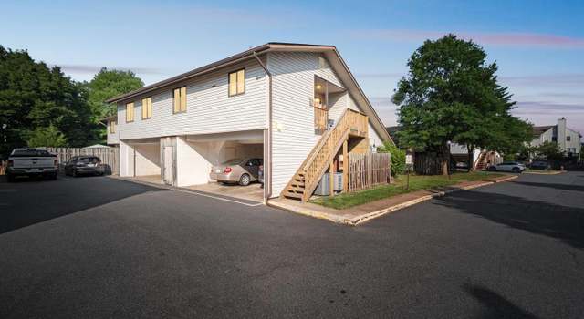 Photo of 4115 Meadowland Ct Unit CT 8, Chantilly, VA 20151
