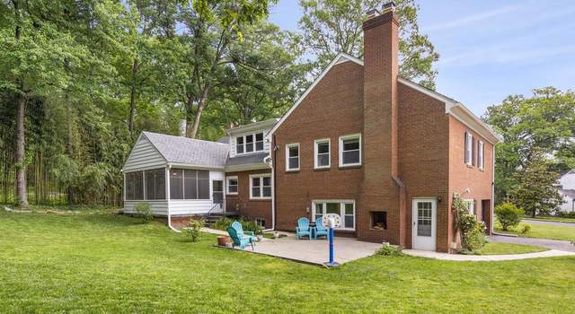 Photo of 3902 Calverton Dr, Hyattsville, MD 20782
