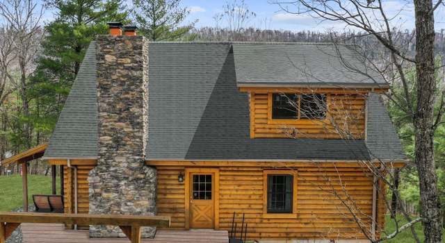 Photo of 13566 Woodmont Rd, Hancock, MD 21750