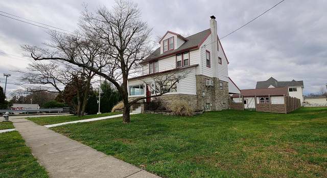 Photo of 2003 Walnut St, Holmes, PA 19043