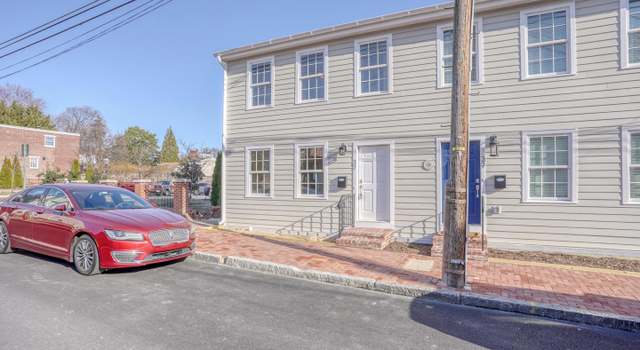 Photo of 37 W 3rd St, New Castle, DE 19720