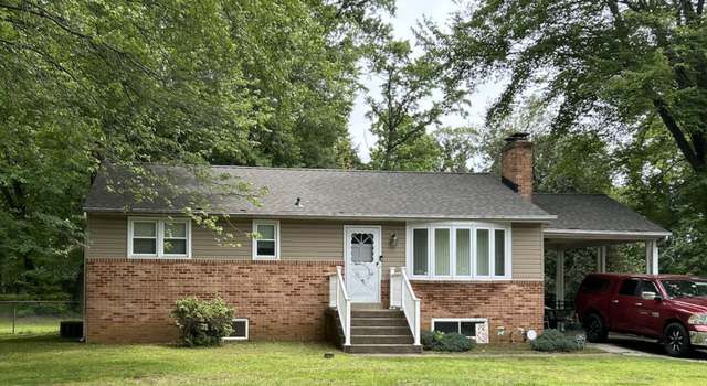 Photo of 80 Beach Dr, Edgewater, MD 21037