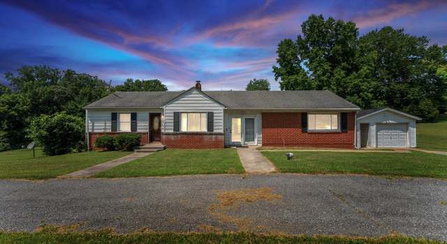 Photo of 2516 Ponds Wood Rd, Huntingtown, MD 20639
