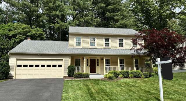 Photo of 5900 Burnside Landing Dr, Burke, VA 22015