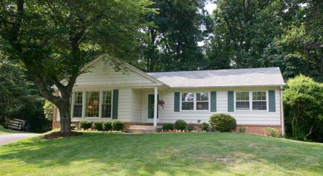 Photo of 8 Jeb Stuart Ct, Potomac, MD 20854