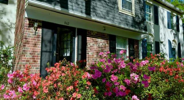 Photo of 862 Azalea Dr Unit 20-862, Rockville, MD 20850