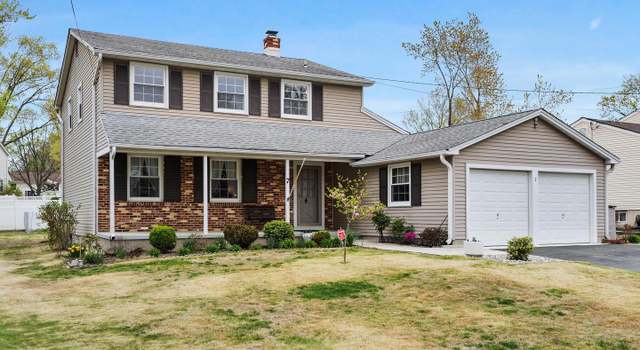 Photo of 7 Latches Ln, Cherry Hill, NJ 08003