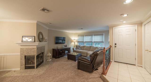 Photo of 4036 Chetham Way #19, Woodbridge, VA 22192
