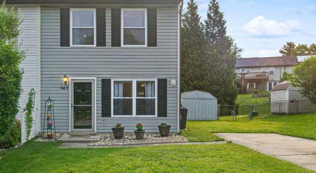 Photo of 942 Wampler Ln, Westminster, MD 21158