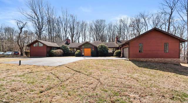 Photo of 11416 Spur Wheel Ln, Potomac, MD 20854