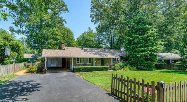 Photo of 3409 Slade Run Dr, Falls Church, VA 22042
