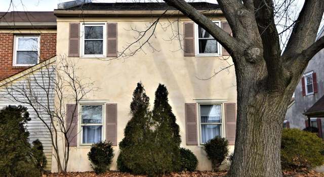 Photo of 211 Lancaster Ct, Quakertown, PA 18951