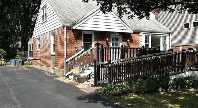 Photo of 52 S Malin Rd, Broomall, PA 19008