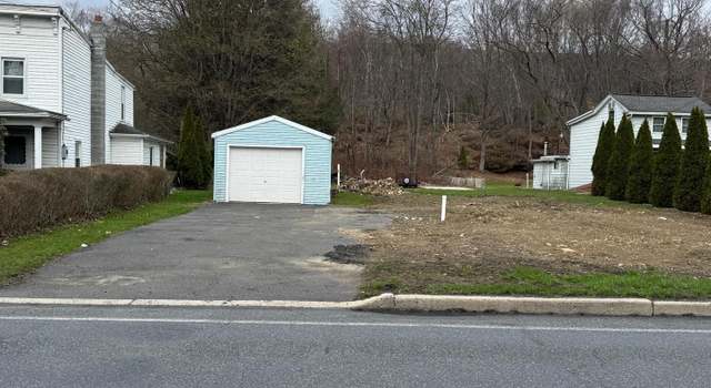 Photo of 1222 Valley Rd, Pottsville, PA 17901