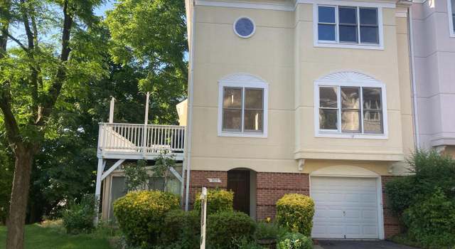 Photo of 3819 White Post Ct, Alexandria, VA 22304