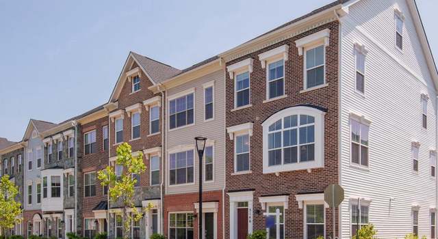 Photo of 5146 Ridgeview Retreat Dr, Chantilly, VA 20151