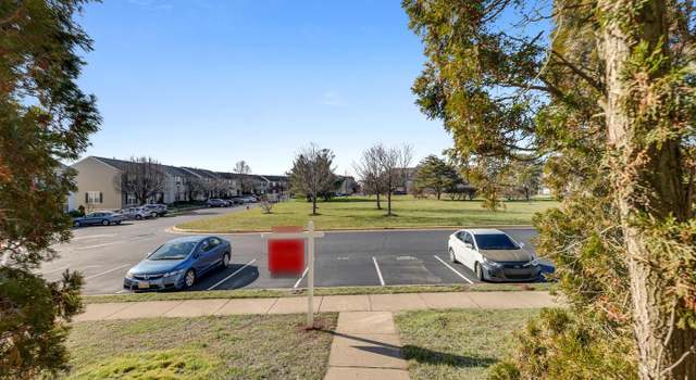 Photo of 43335 Chokeberry Sq, Ashburn, VA 20147