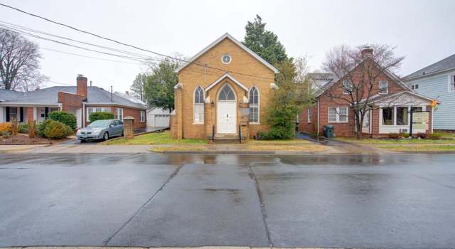 Photo of 9319 West St, Manassas, VA 20110