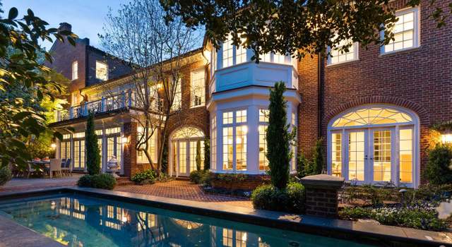 Photo of 304 S Saint Asaph St, Alexandria, VA 22314