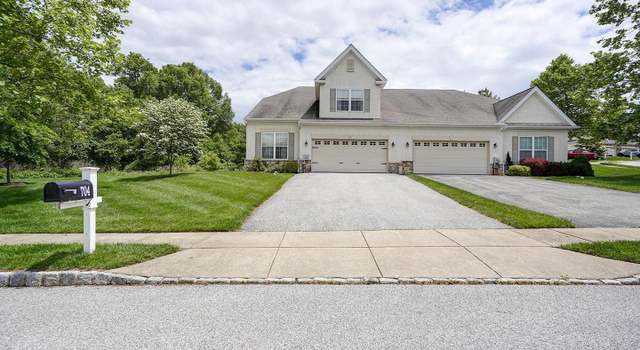 Photo of 704 Mcdowell Ln, West Grove, PA 19390