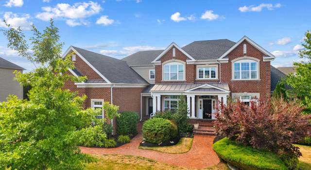 Photo of 472 Barrington St, Horsham, PA 19044