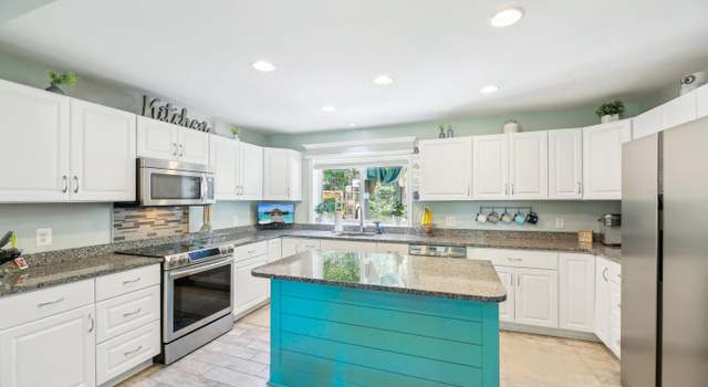Photo of 7925 Belhaven Ave, Pasadena, MD 21122