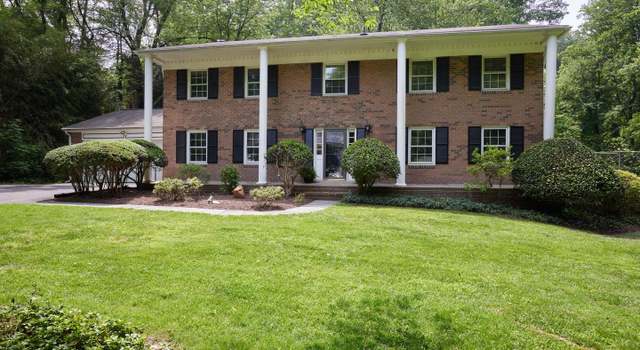 Photo of 7811 Charleston Dr, Bethesda, MD 20817