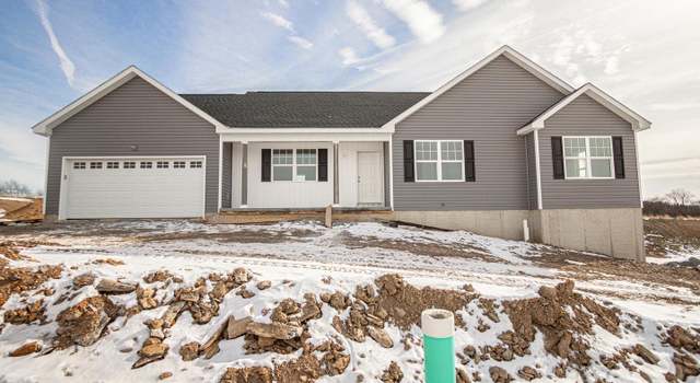 Photo of 292 Valley View Cir #140, York, PA 17408
