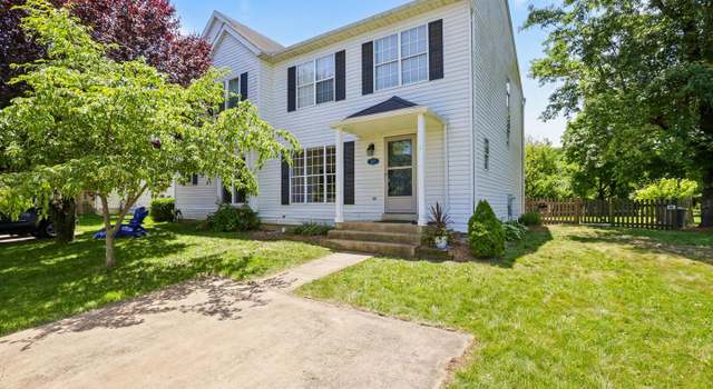 Photo of 27 Frye Ct, Lovettsville, VA 20180