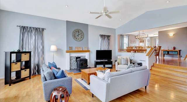 Photo of 303 Oak Lane Ct, Baltimore, MD 21286