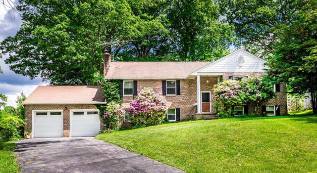 Photo of 9675 Oak Hill Dr, Ellicott City, MD 21042