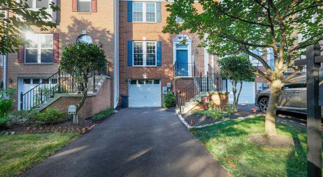 Photo of 13618 Valley Oak Cir, Rockville, MD 20850