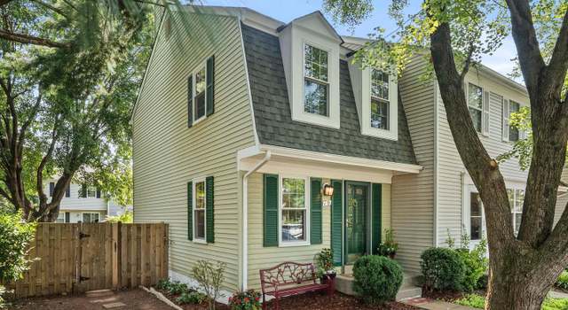 Photo of 19 Dulany Ct, Sterling, VA 20165