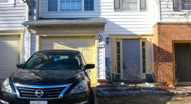 Photo of 144 Penwick Cir, Frederick, MD 21702