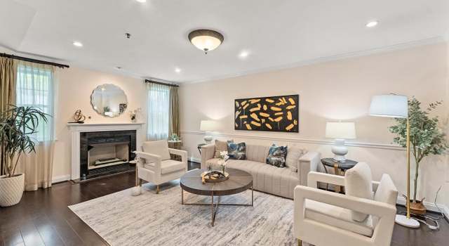 Property at 1641 International Dr Unit TH-20, Mclean, VA 22102, 2 beds, 2.5 baths