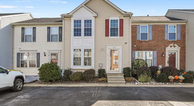 Photo of 17 E Christina Pl, Newark, DE 19702