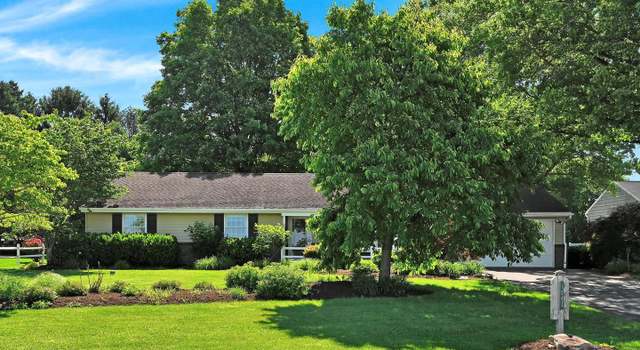 Photo of 1043 E Meadow Rd, Manheim, PA 17545