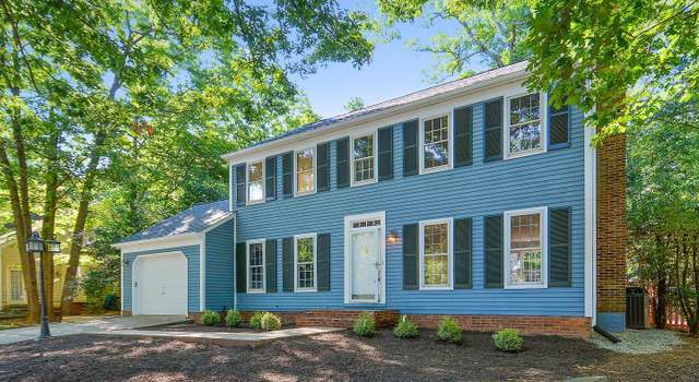 Photo of 4 Carrollton Rd, Sterling, VA 20165