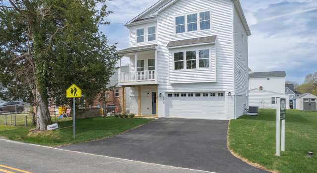 Photo of 6016 Drum Point Rd, Deale, MD 20751