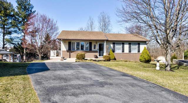 Photo of 420 London Ct, Westminster, MD 21157
